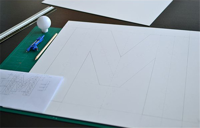 10张图教你制作一款个性字母灯